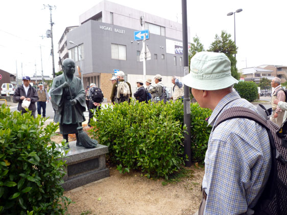 京田辺駅前の一休さん